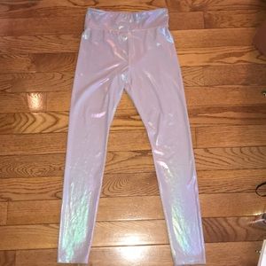Carbon38 iridescent leggings